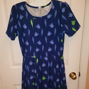 LuLaRoe Amelia sz Large Blue Flower pattern
